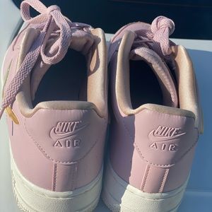 Women’s Air Force 1